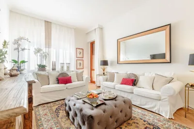 Graziella, LUXURY APARTMENT 2 bedrooms, Terrace and Private Parking downtown Lucca – Photos 2